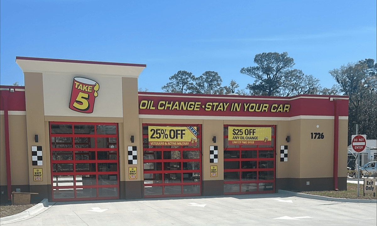 Take 5 Oil Change Opens First Shop in Green Cove Springs, Florida, Delivering a Faster Oil Change Experience